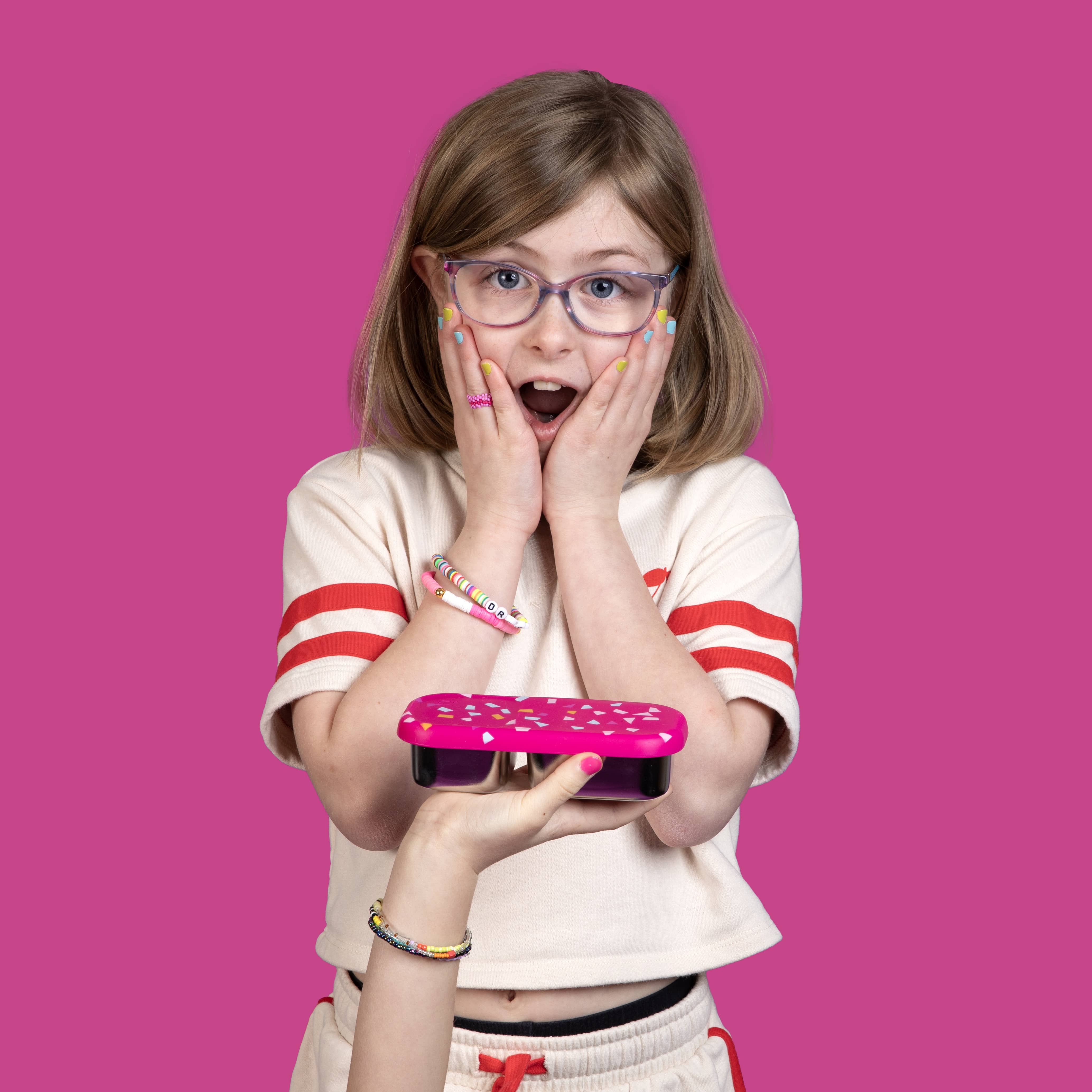 Day Tripper Snack Container - Image 19